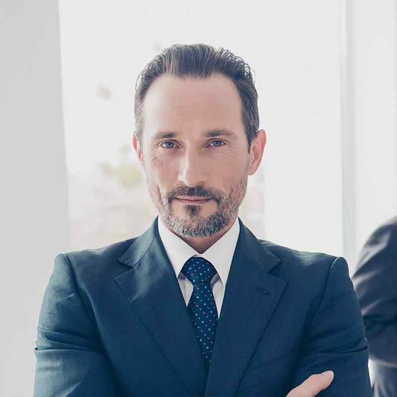 https://careaccountantslimited.co.uk/wp-content/uploads/2019/04/img-people-06.jpg
